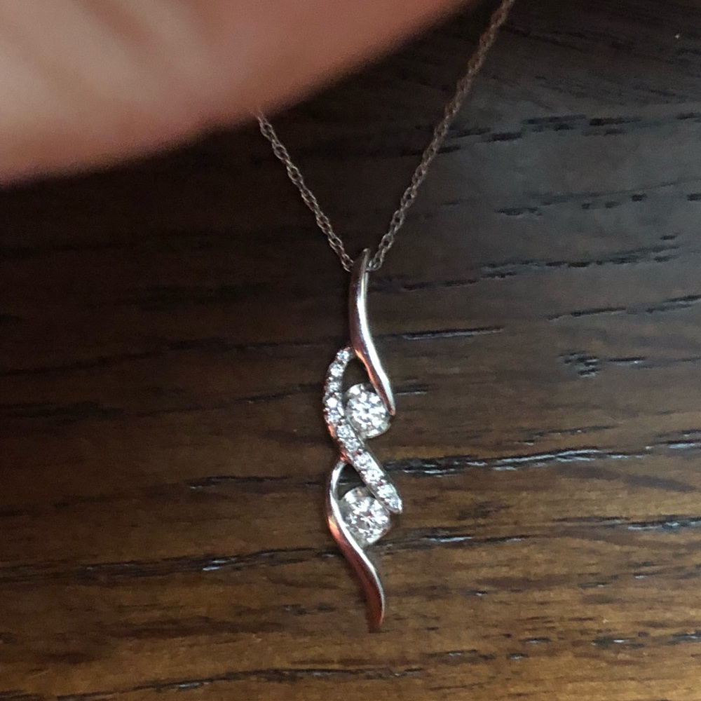 Canadian Diamond Necklace